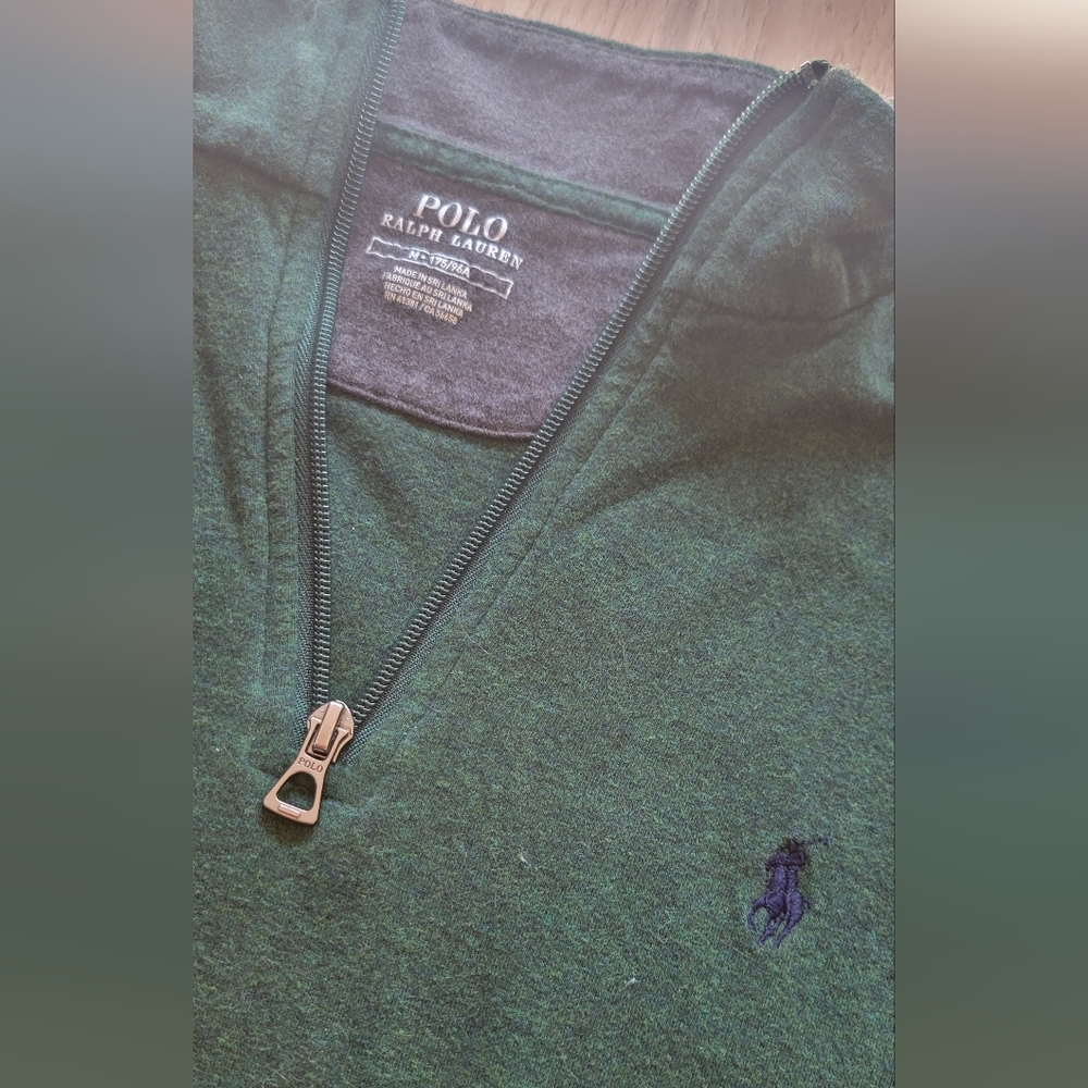 Medium Ralph Lauren quarter zip